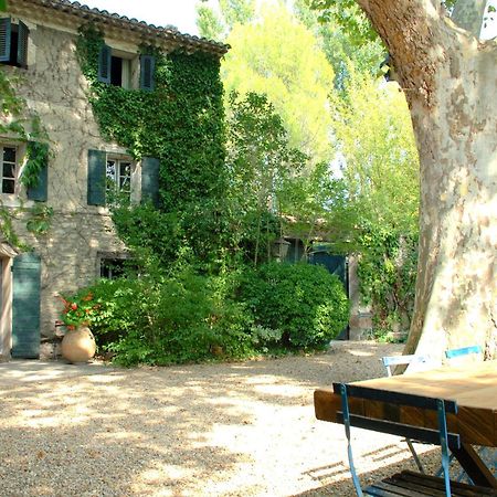 Campagne Baudeloup Bed & Breakfast L'Isle-sur-la-Sorgue Exterior photo