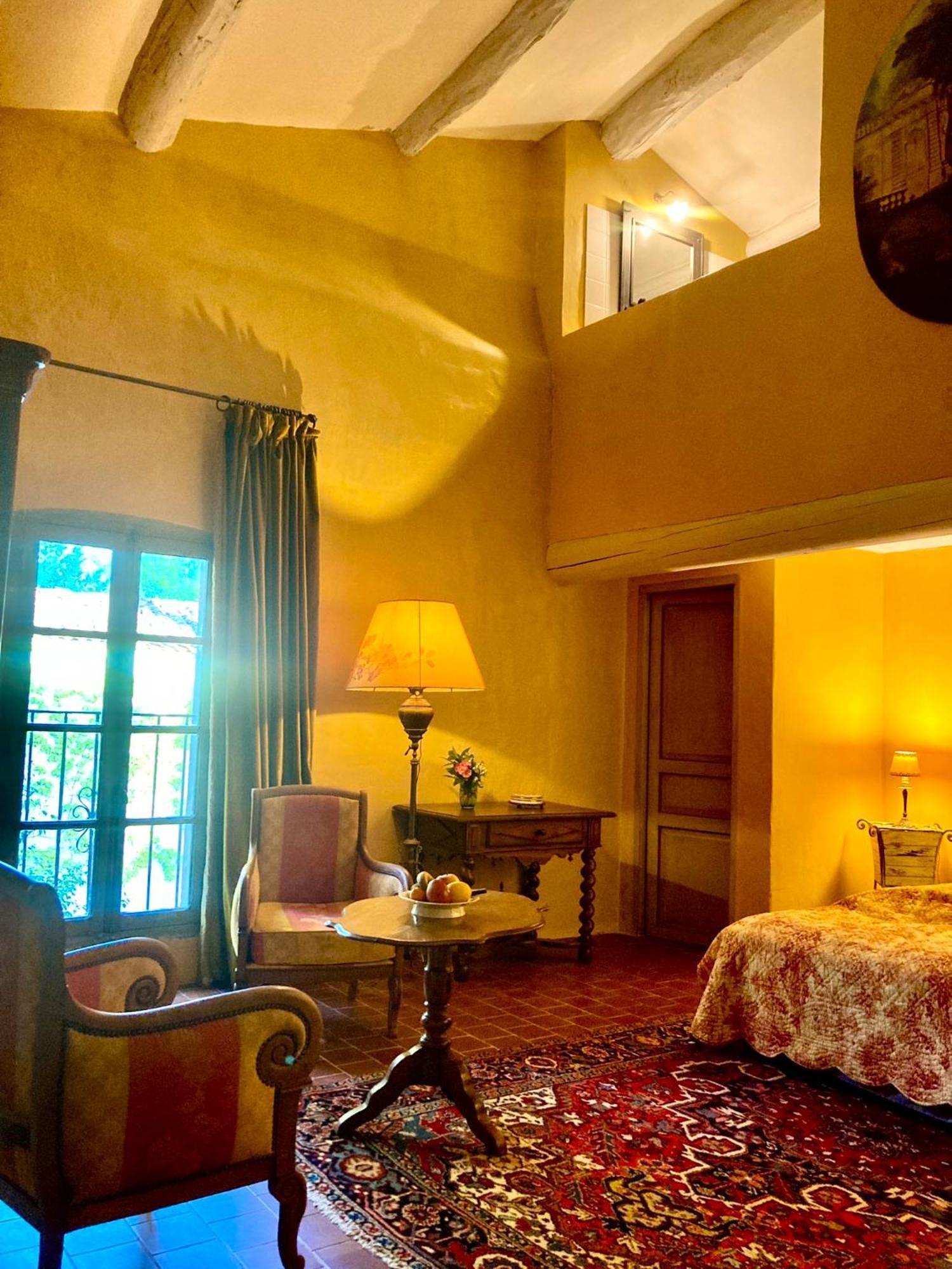 Campagne Baudeloup Bed & Breakfast L'Isle-sur-la-Sorgue Exterior photo